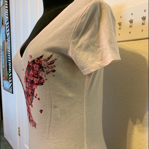 American Eagle Pink Floral T-Shirt - Picture 2 of 5